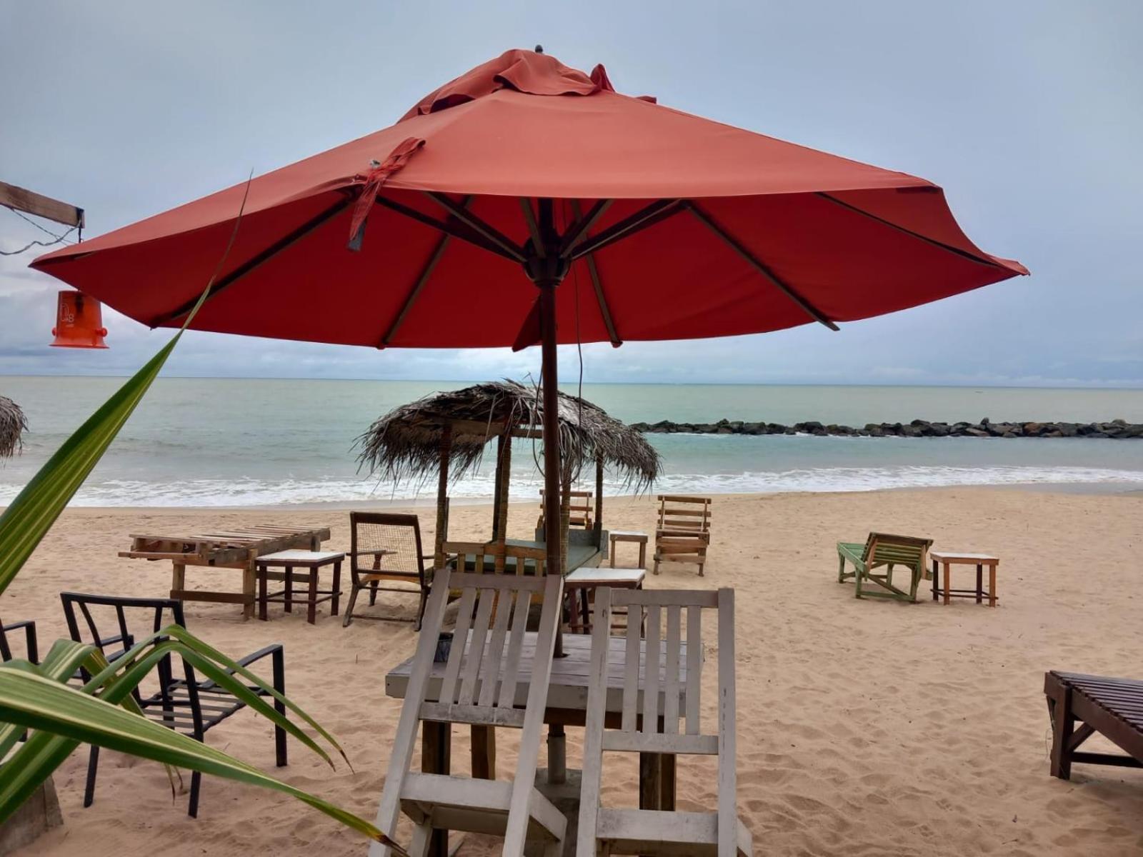 Blue Horizon Beach Hotel Тангале Екстериор снимка