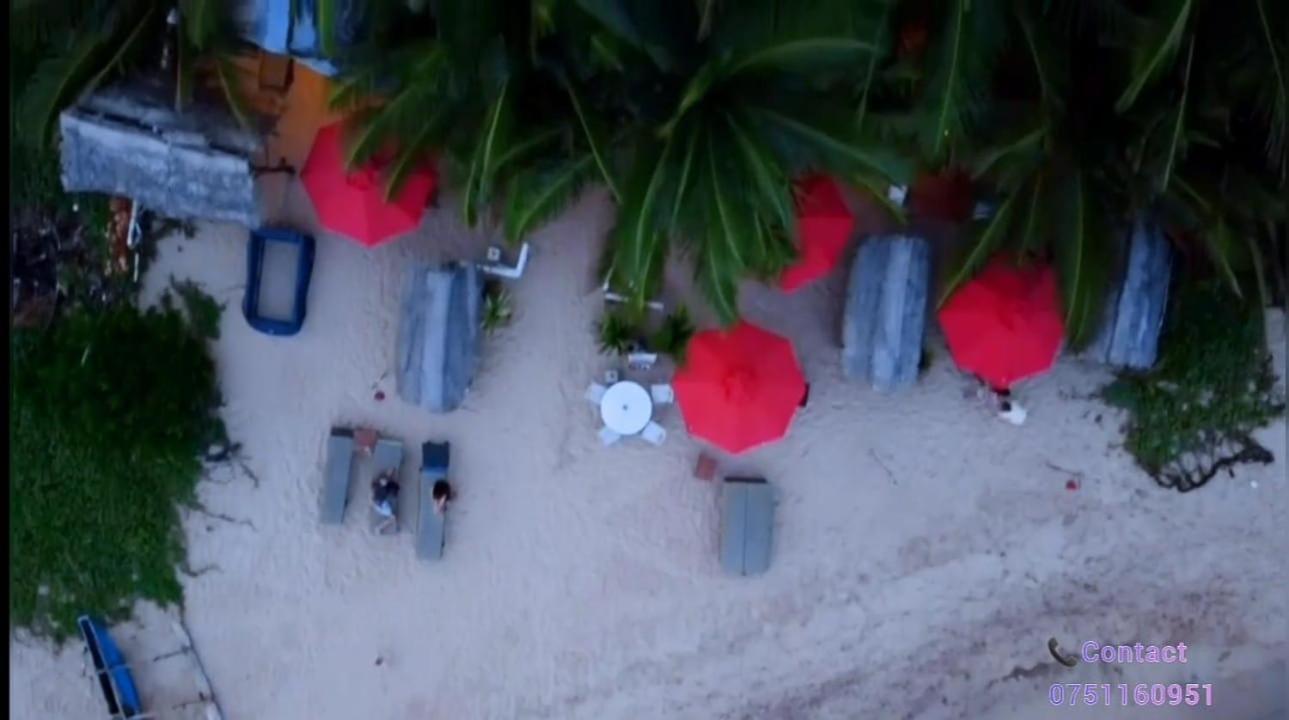Blue Horizon Beach Hotel Тангале Екстериор снимка